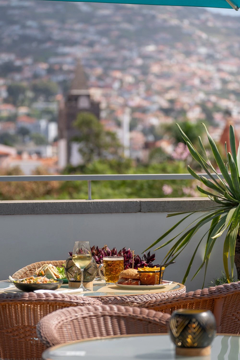 Panorama Terrace Bar - Madeira Hotel Group