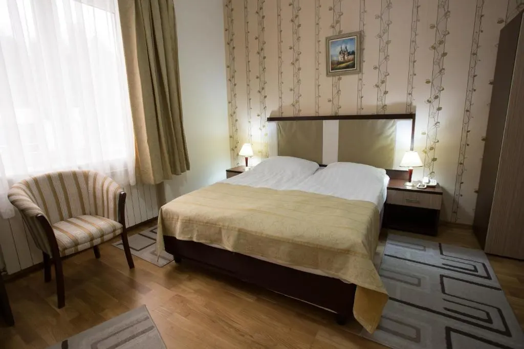 Rooms - Cerbur Hotel