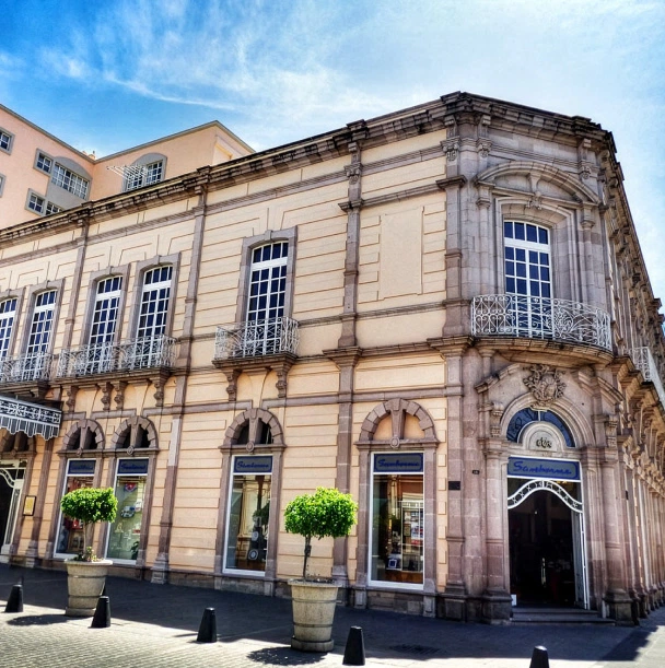 Servicios - Francia Aguascalientes