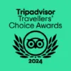 Logo de TripAdvisor Travellers' Choice Awards 2024 en fondo verde.