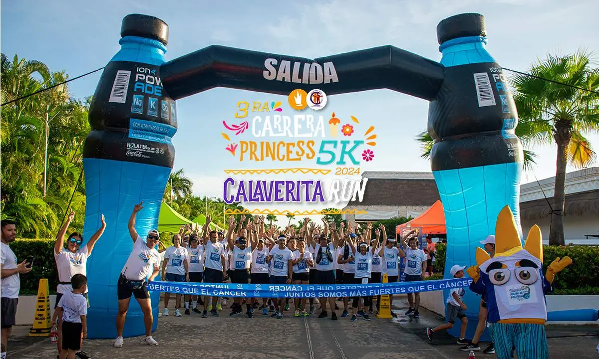Entrada de meta de la Carrera Princesa 5K Calaverita Run con botellas inflables