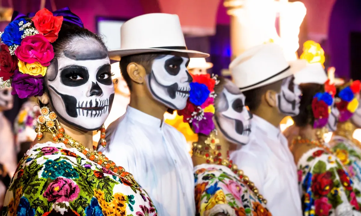 Tradition und Farbe: Día de los Muertos in den Princess Hotels Riviera Maya - Princess Hotels