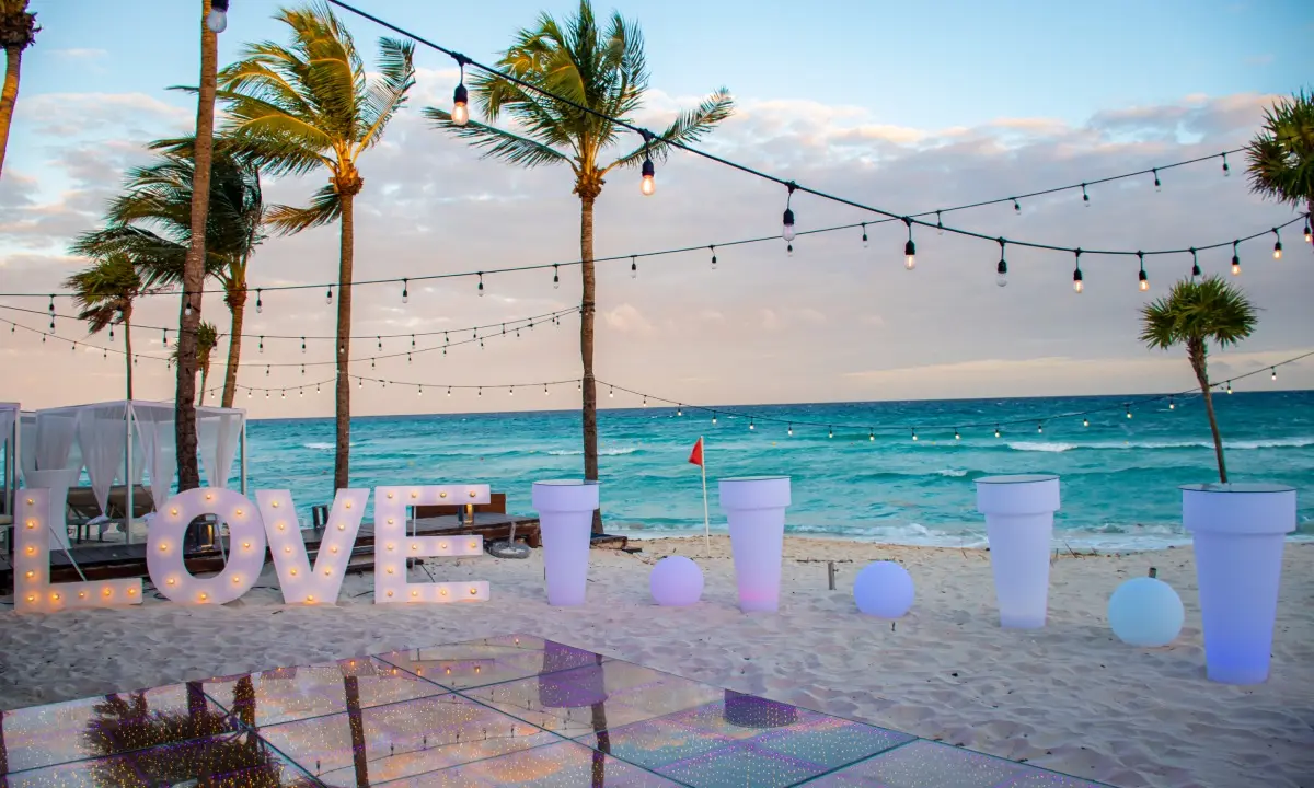 Strandbereich für Hochzeiten in Princess Hotels