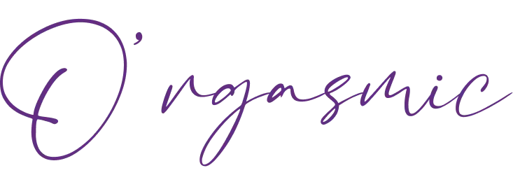Logo y texto &ldquo;Organic&rdquo; en color morado sobre fondo negro.