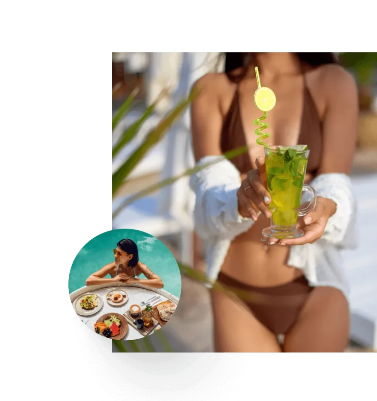 Mujer sosteniendo una bebida verde con lim&oacute;n y popote, junto a comida