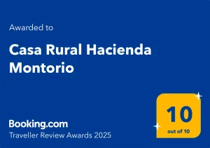 Premio Booking.com 2025 a Casa Rural Hacienda Montorio, calificaci&oacute;n 10 de 10.