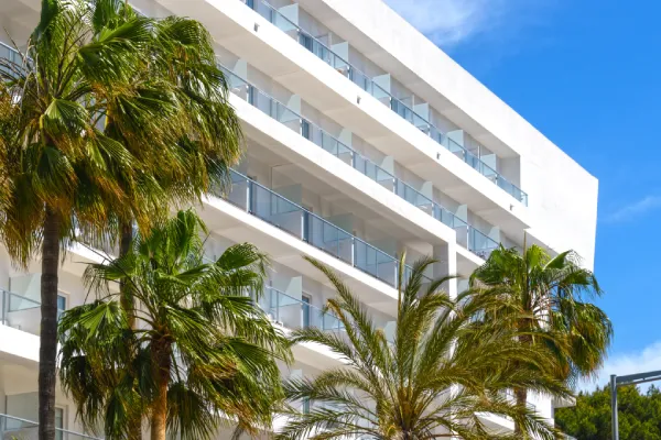 hotel-card-1 - Premium Now Beach V1 Luxury Comercial