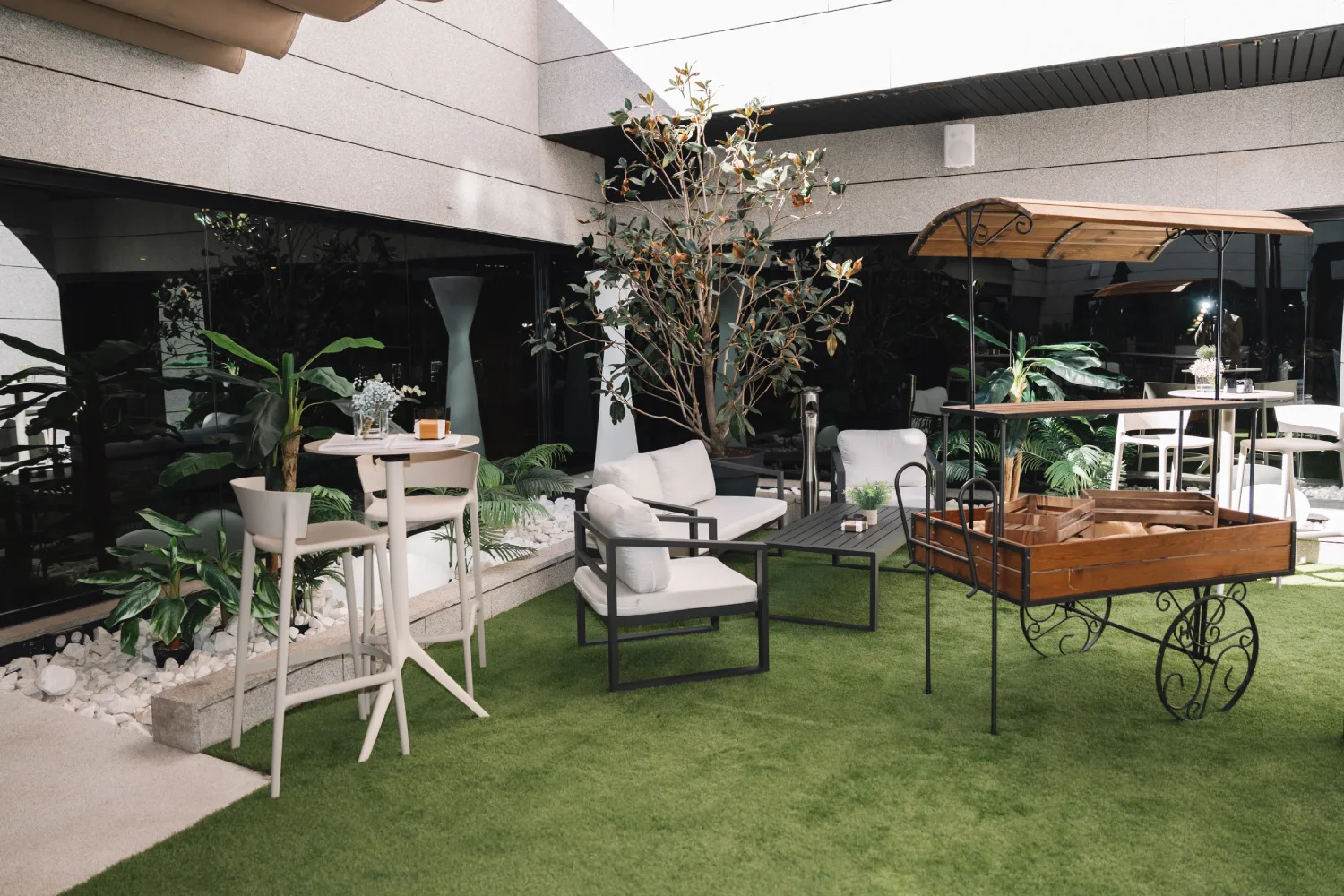 Servicios - Princesa de Eboli