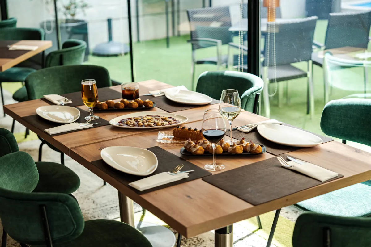 Servicios - Princesa de Eboli