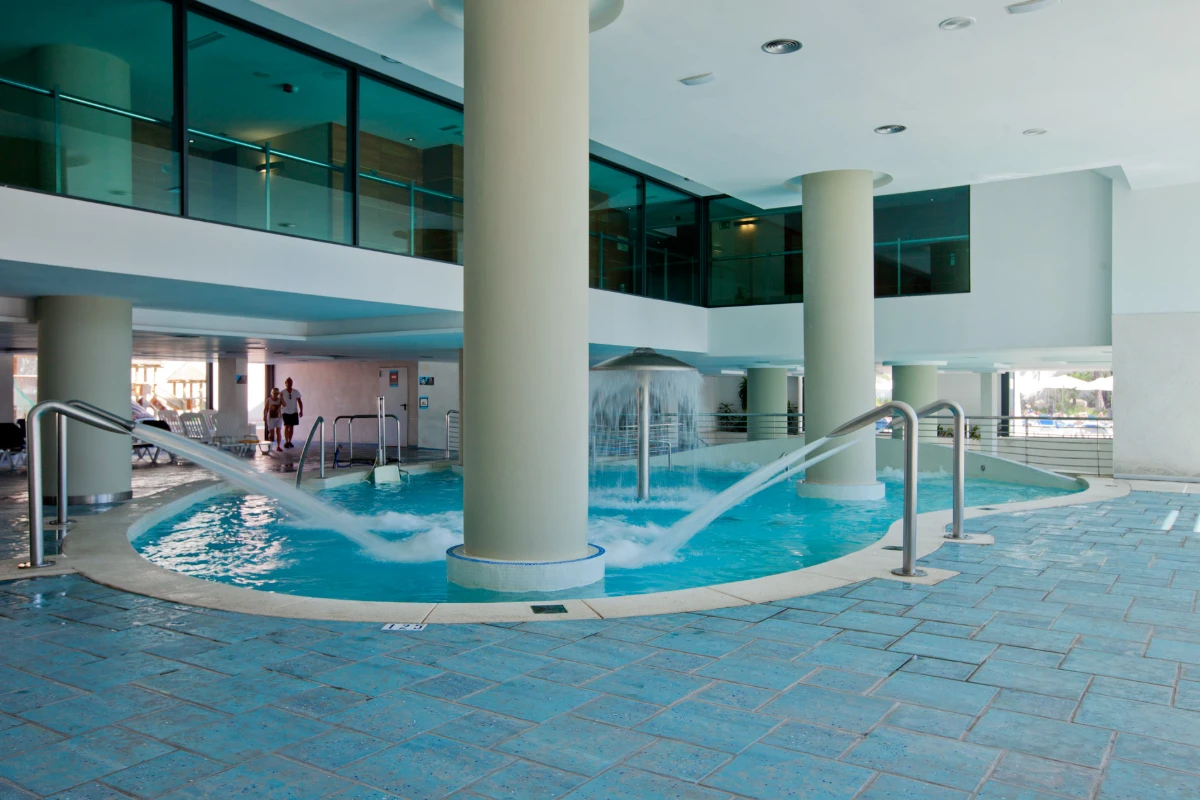 Aqua Center & Spa - Hotel Deloix