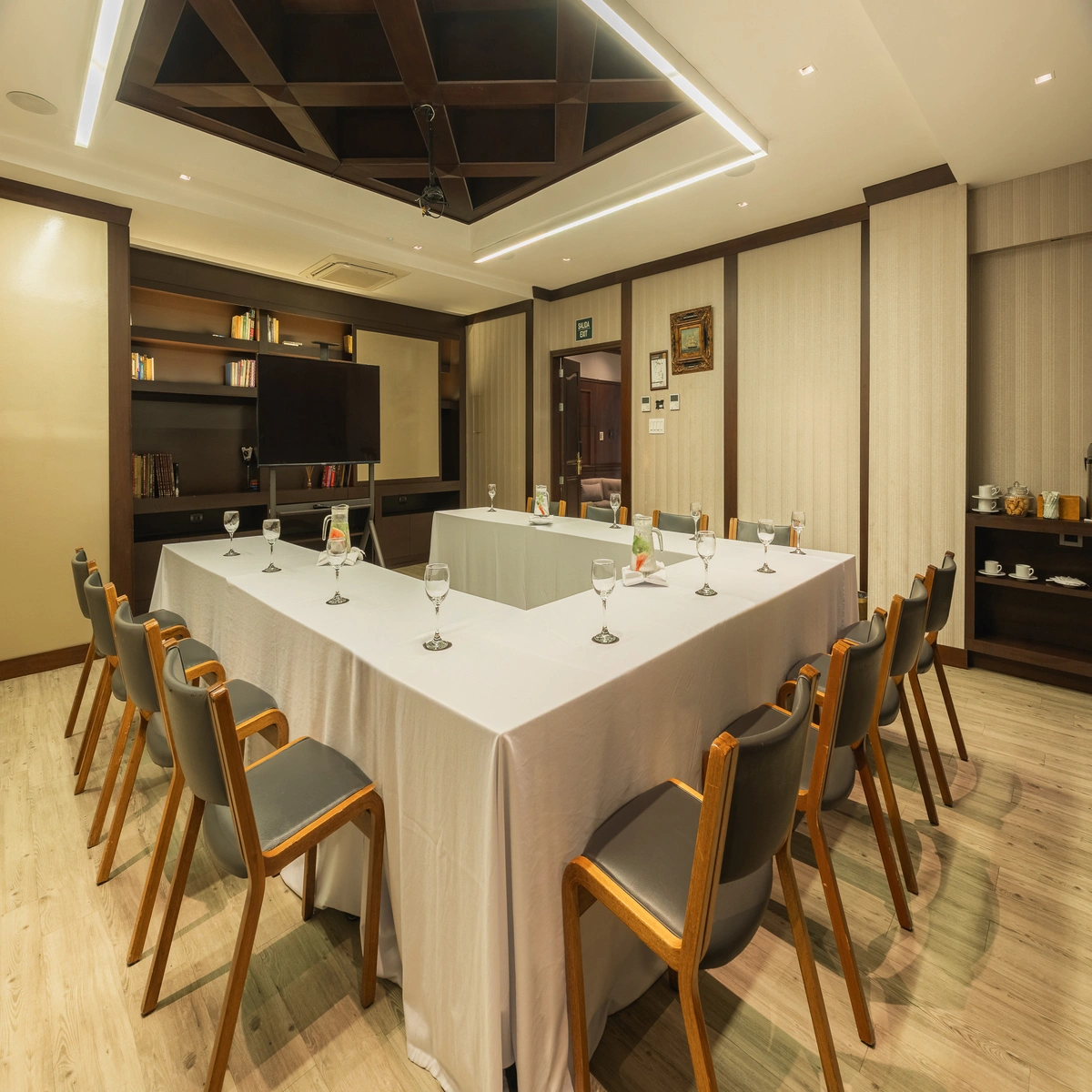 Park 10 Hotel
