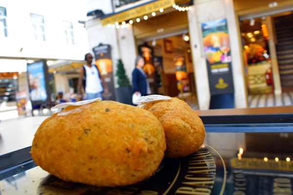 Destino - Wine & Books Hotels Lisboa - Wine &amp; Books Hotels