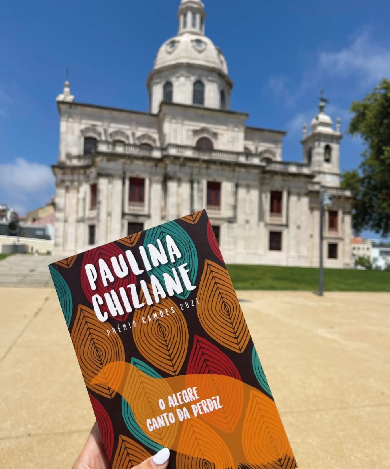 Curadoria Wine & Books - Wine &amp; Books Hotels