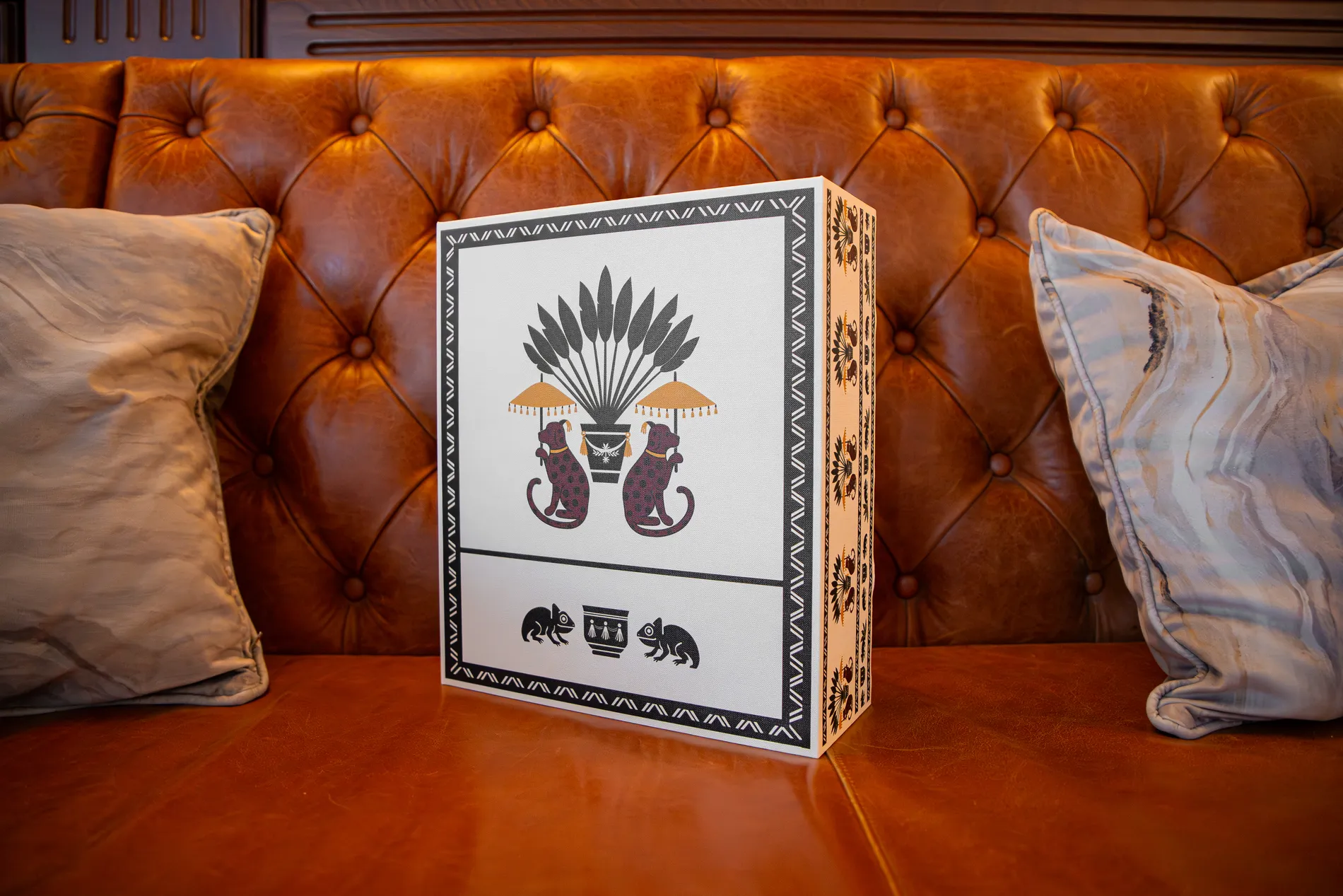Wine & Books Club - Wine &amp; Books Hotels