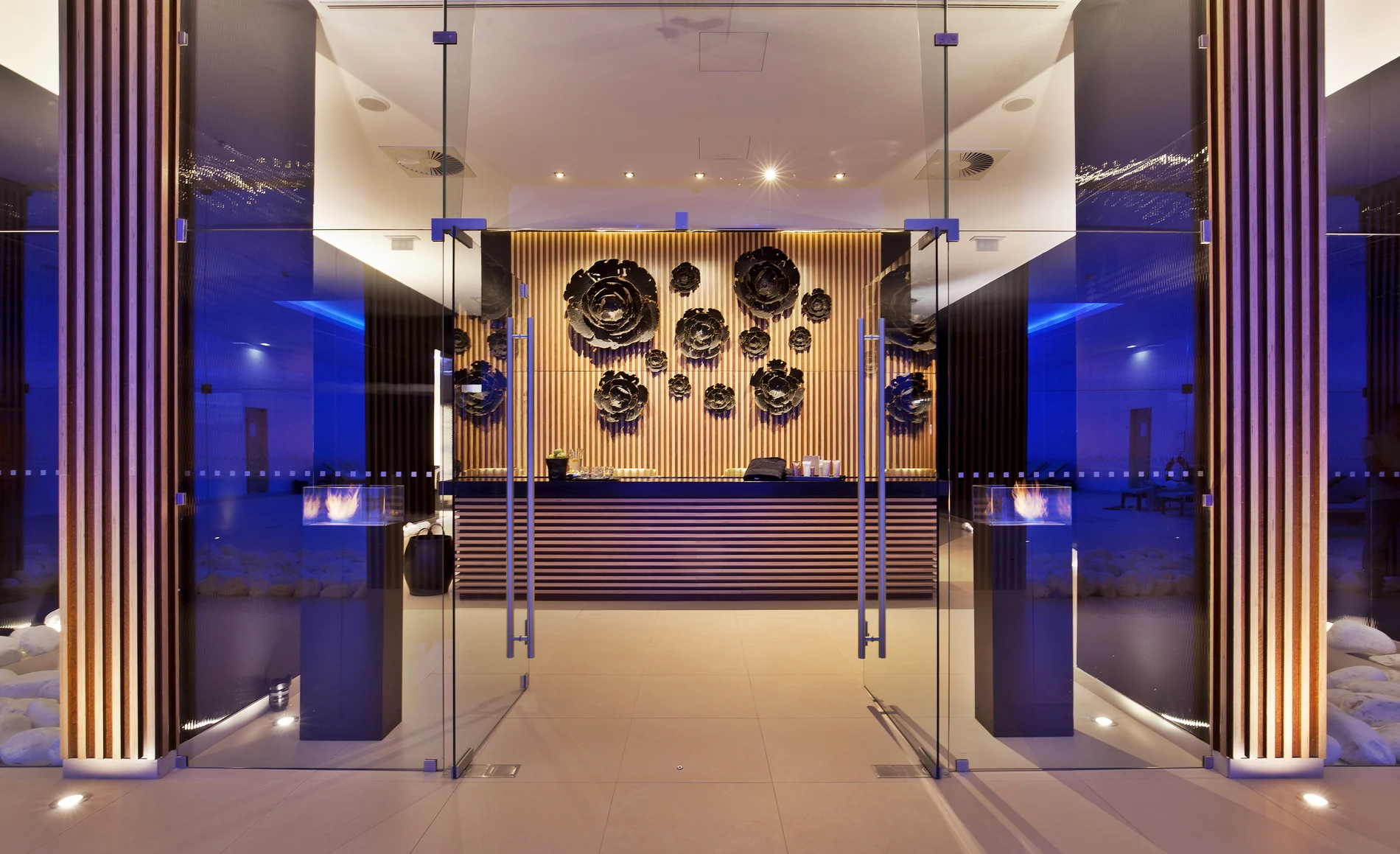 Servi&ccedil;os - Wine & Books By The Sea Algarve Resort - Wine &amp; Books Hotels