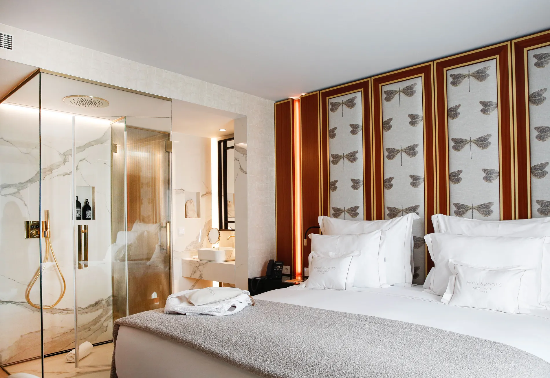 Wine & Books Hotels Porto - Wine &amp; Books Hotels