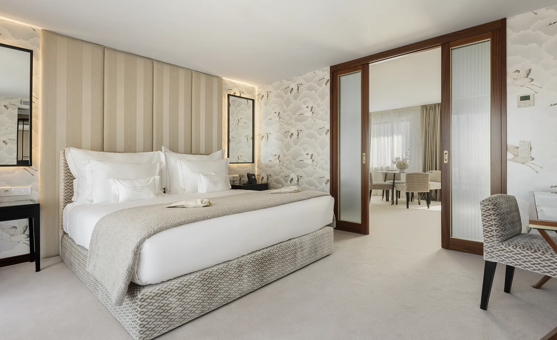 Wine & Books Hotels Porto - Wine &amp; Books Hotels