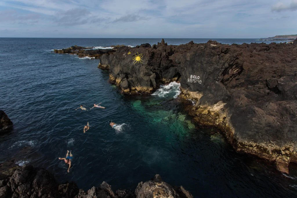 Azores Book Hotel
