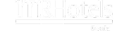 Logotipo de "MR Hotels D&eacute;nia" en fondo negro.