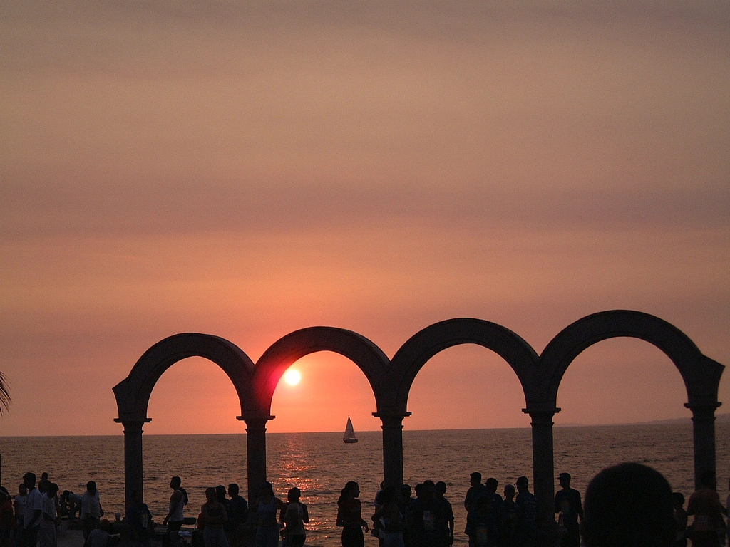 Unique, Unrepeatable, and Incomparable: Puerto Vallarta&rsquo;s Legendary Sunsets - Pier 69