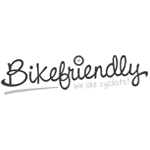 Logotipo &ldquo;BikeFriendly&rdquo; sobre fondo negro, estilo escritura blanca y gris.