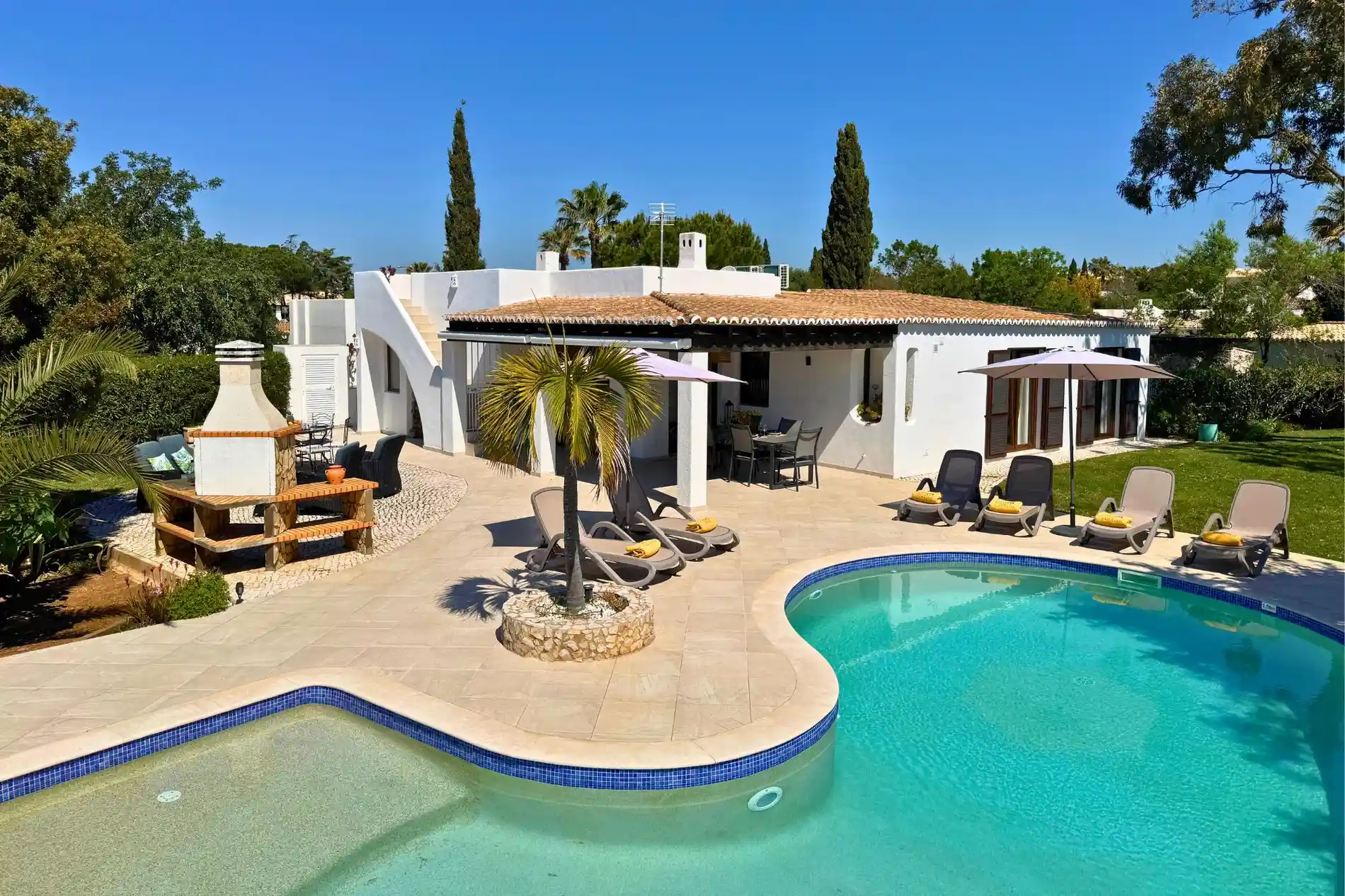Casa Roda Rosa - Quinta do Paraiso - Carvoeiro Clube Group: Holiday Resorts Algarve | Official Website