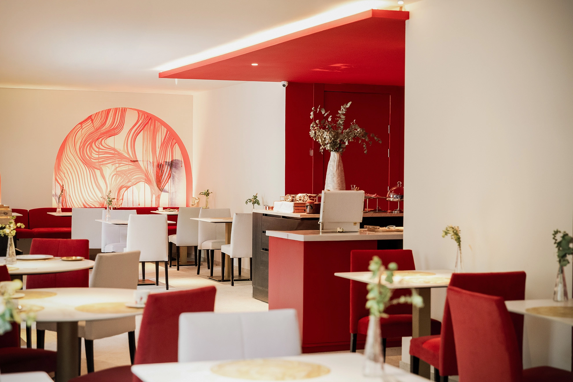 Miguel Calaforra, chef at Ampar, wins the Mediterranean REX Croaker Competition at La Noche de la Gastronomía 2026 - Hospes Hotels