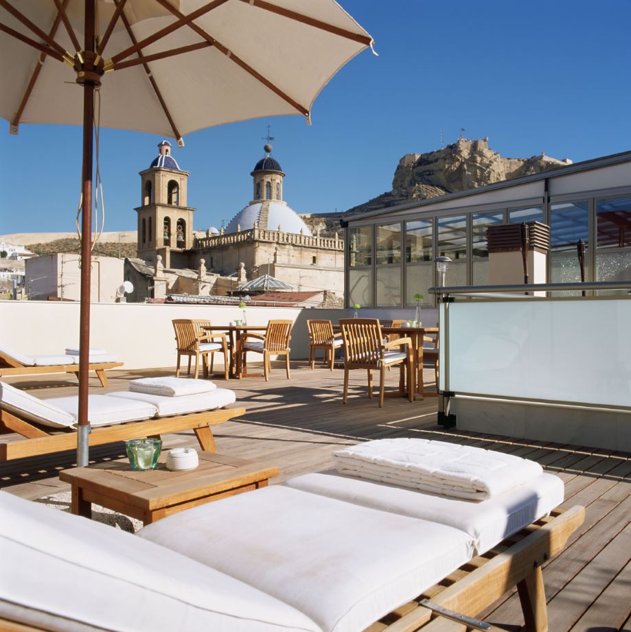 El Castillo de Santa Bárbara de Alicante, referente turístico - Hospes Hotels