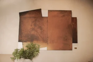 Dormir entre Tàpies, Arroyo y Canogar: tres hoteles Hospes donde el arte transforma la experiencia - Hospes Hotels
