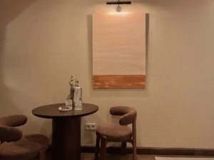 Dormir entre Tàpies, Arroyo y Canogar: tres hoteles Hospes donde el arte transforma la experiencia - Hospes Hotels