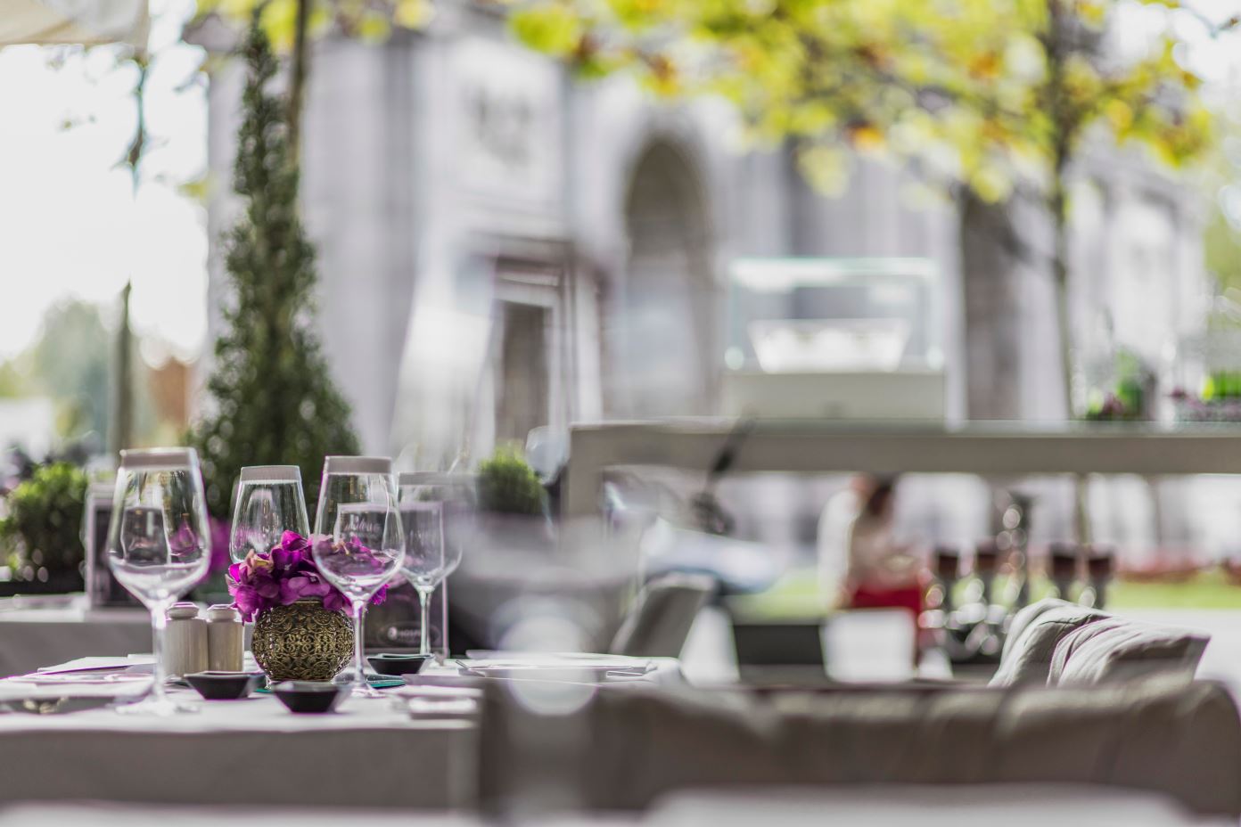 Hospes Puerta de Alcalá: una Navidad de elegancia, sabor y bienestar frente a la Puerta de Alcalá - Hospes Hotels
