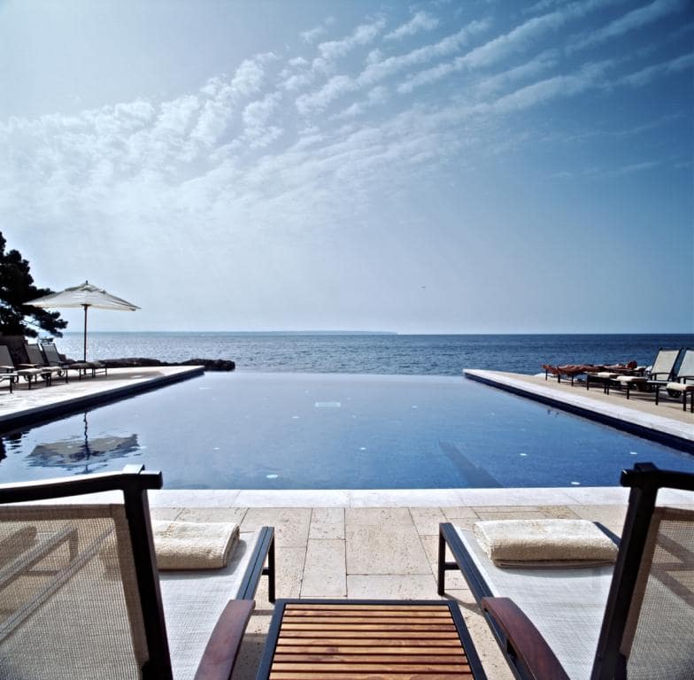 Cozy Experience: Relax, Luxury, and Sea in Mallorca - Hospes Hotels