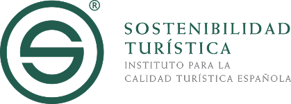 Logo &ldquo;Sostenibilidad Tur&iacute;stica&rdquo; con certificaci&oacute;n de calidad tur&iacute;stica espa&ntilde;ola.