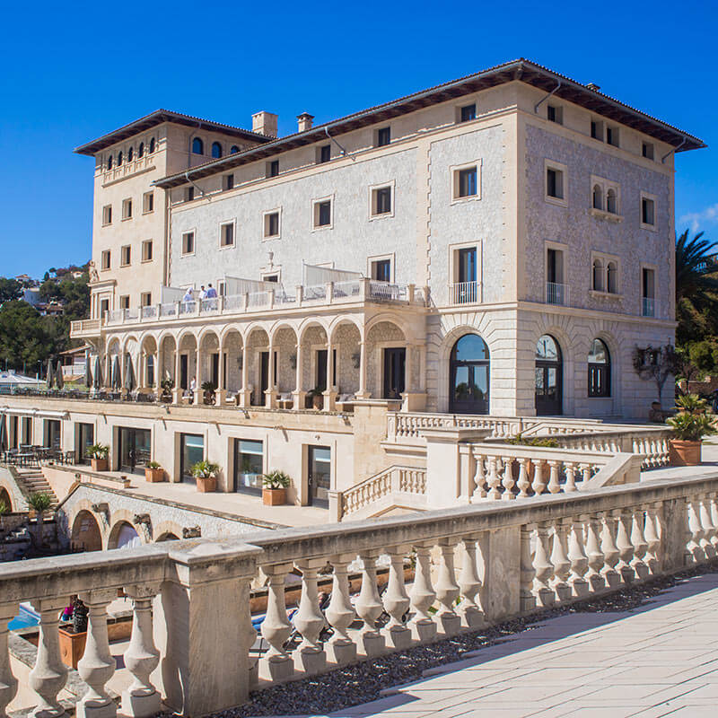Cozy Experience: Relax, Luxury, and Sea in Mallorca - Hospes Hotels