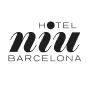 Logo &ldquo;Hotel Niu Barcelona&rdquo; en fondo negro