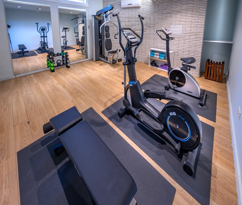 Gimnasio M&oacute;nica Hotel