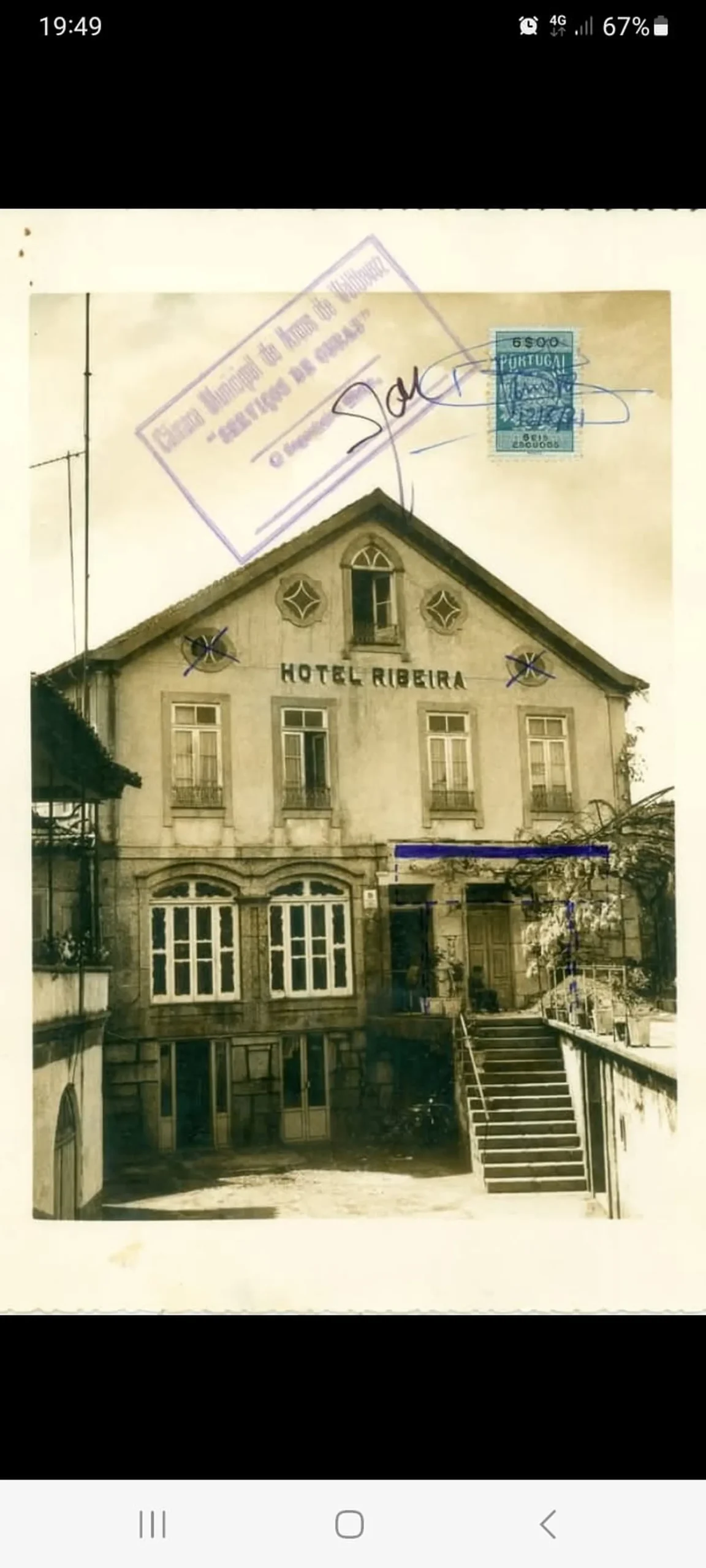 Imagem antiga do Hotel Ribeira com selo e carimbos.
