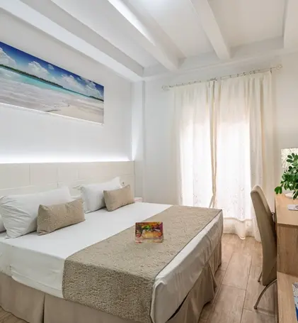 Hotel Romerito | Hotel en M&aacute;laga