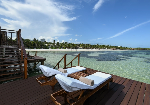 Palafitos Overwater  Bungalows WE