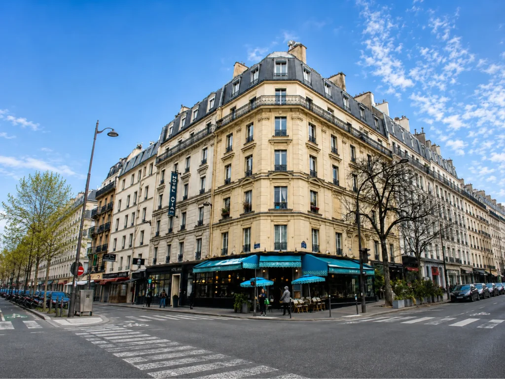 Avia Saphir Montparnasse