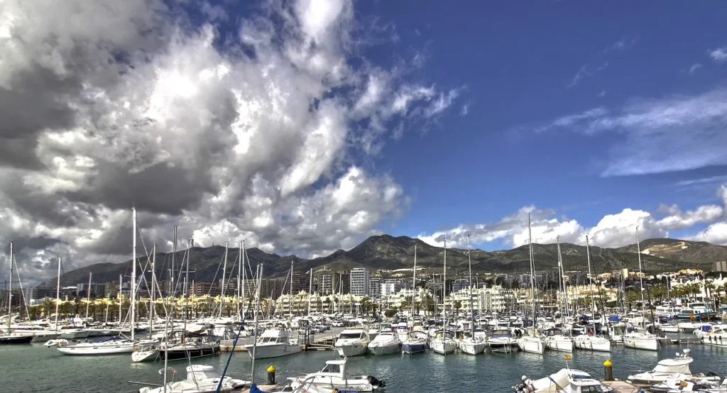 5 razones para visitar M&aacute;laga en Invierno - Mac Puerto Marina | Benalm&aacute;dena | Web oficial