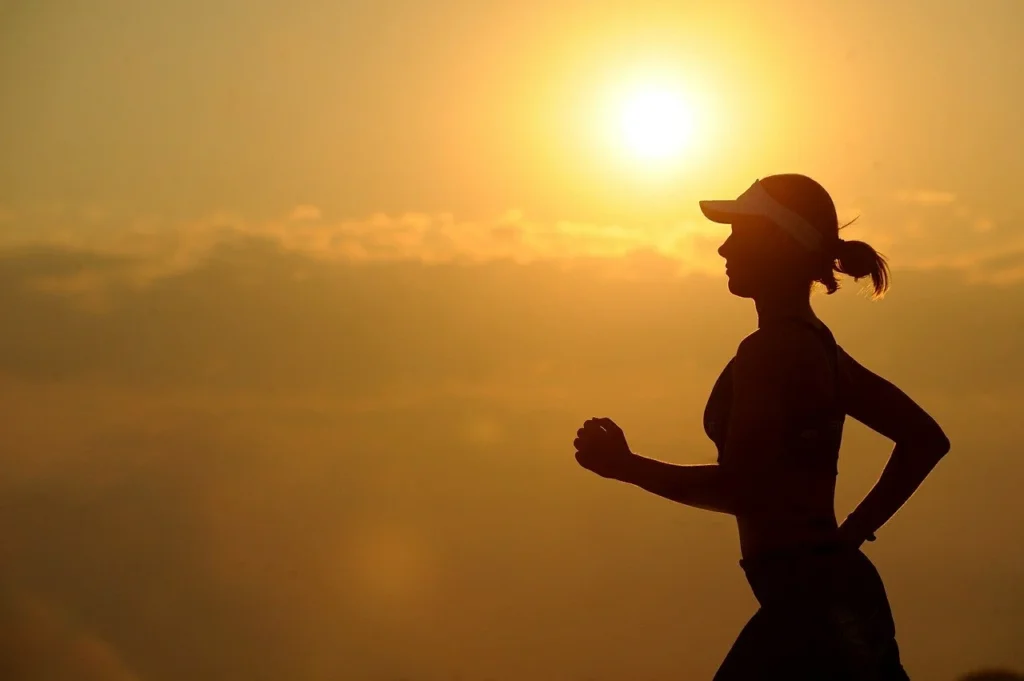 Las 5 mejores rutas de running en M&aacute;laga - Mac Puerto Marina | Benalm&aacute;dena | Web oficial