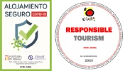Certificaci&oacute;n Turismo Responsable, logo con sello y Alojamiento Seguro.
