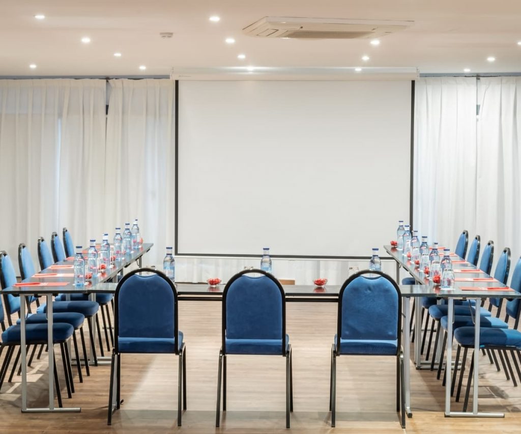 reuniones_03_mediterraneo_medium_sitges_park_U_1