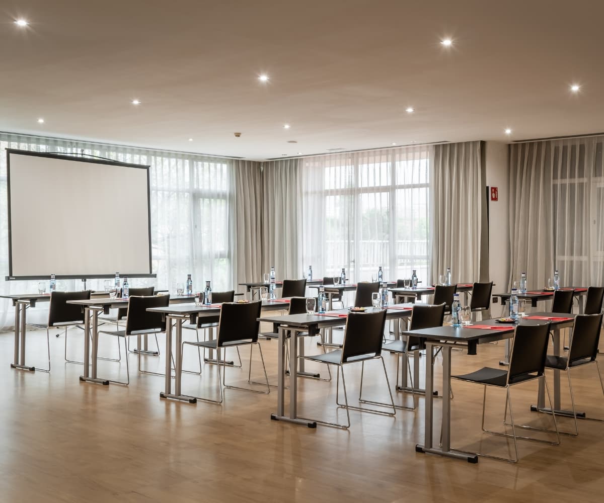 Reuniones & Eventos - Medium Hoteles