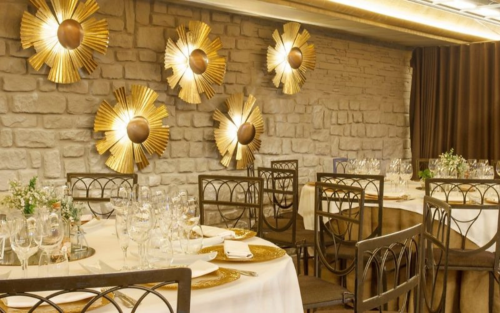 Comida de Año Nuevo en Pamplona: una mesa para empezar bien 2027 - Luze Hoteles