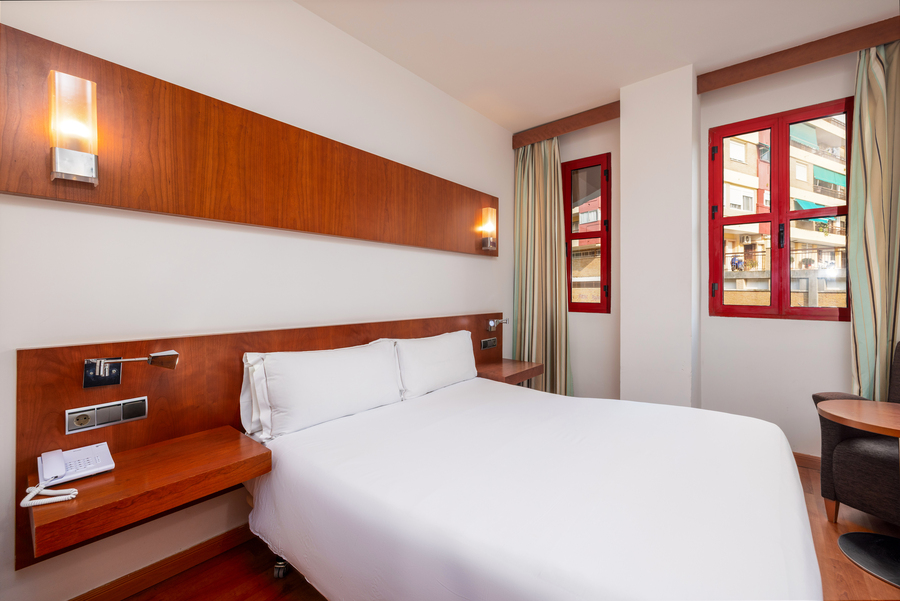 Habitaci&oacute;n Doble Queen Size en Senator Huelva Hotel