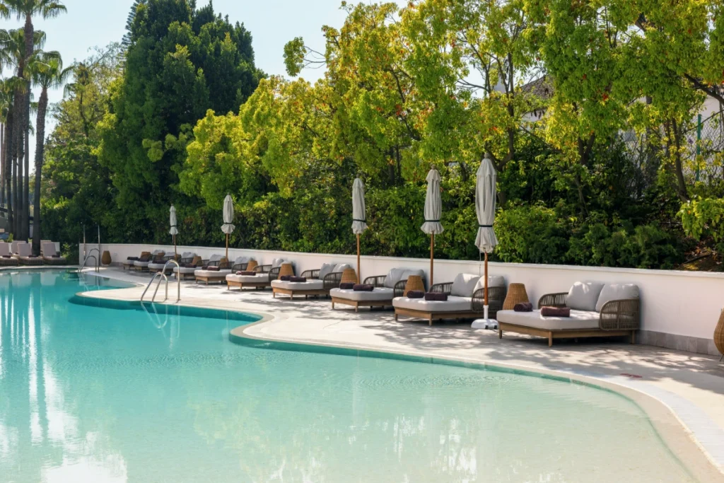 Banus-piscina-3 (1)