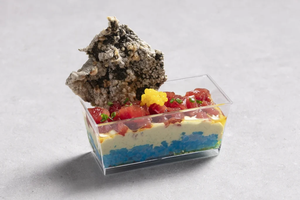 Tapa de at&uacute;n de la feria de Barbate 2025. Primer premio.