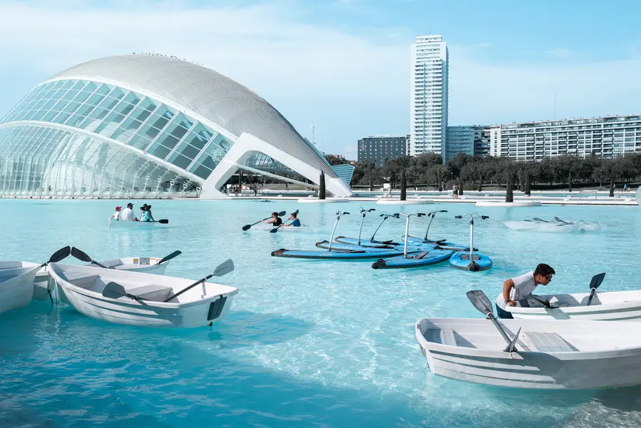Ciudad de las artes y las ciencias por el día